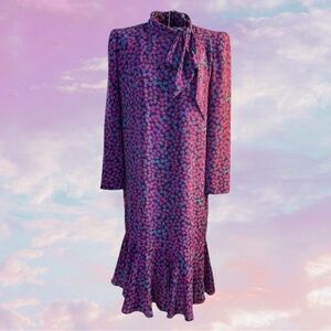 Vintage Handmade Floral 3/4 Sleeve Ruffle Hem Bow Collar Midi Dress